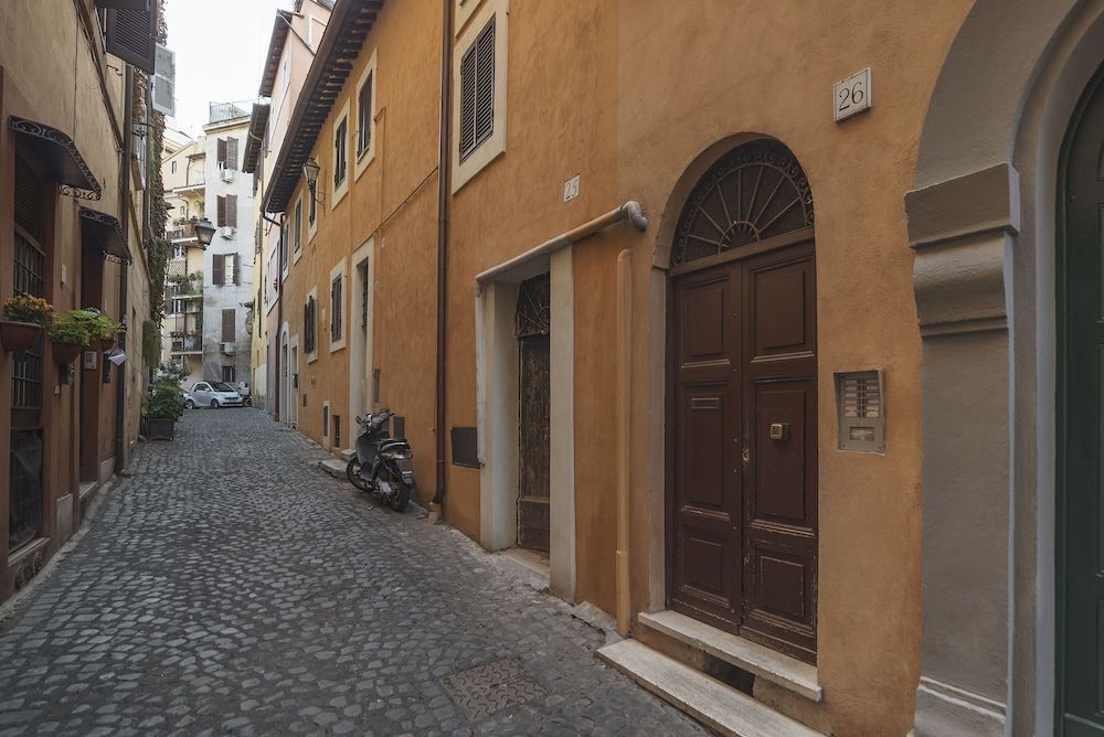 undefined Charming Loft Navona 4