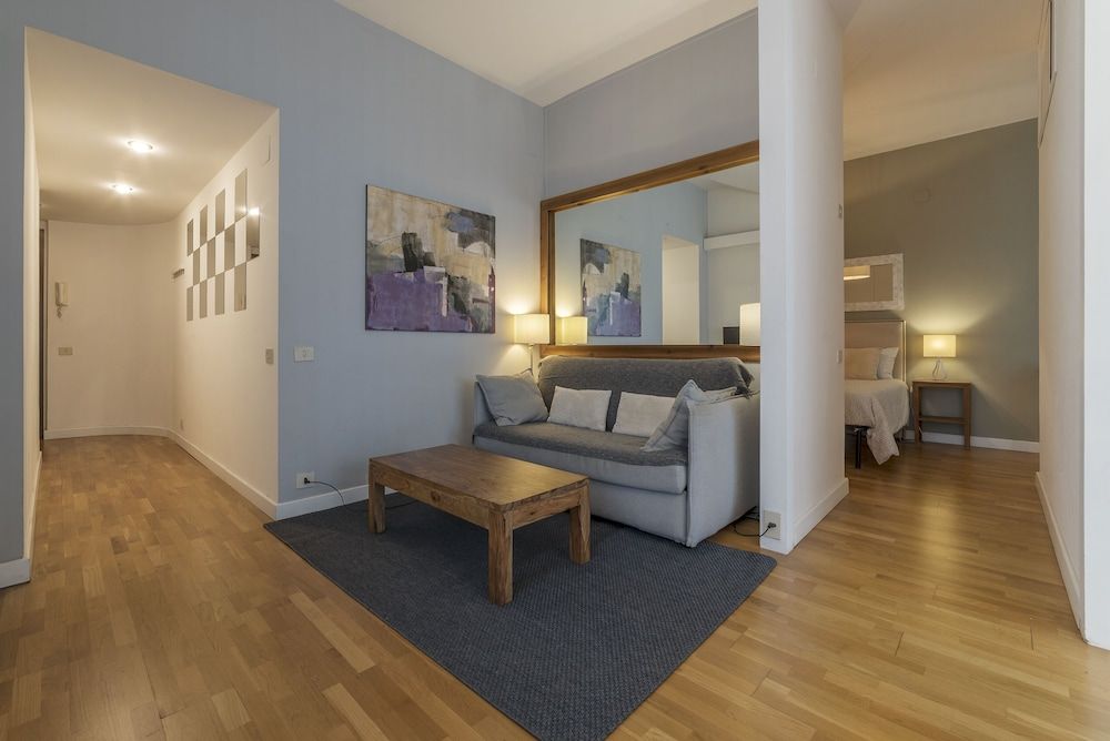 undefined Sant'Angelo Modern Apartment 5
