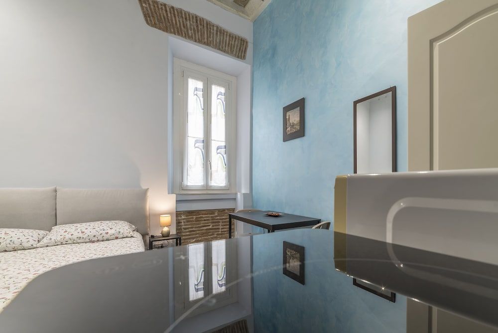 undefined Quattro Fontane Sweet Suite 9