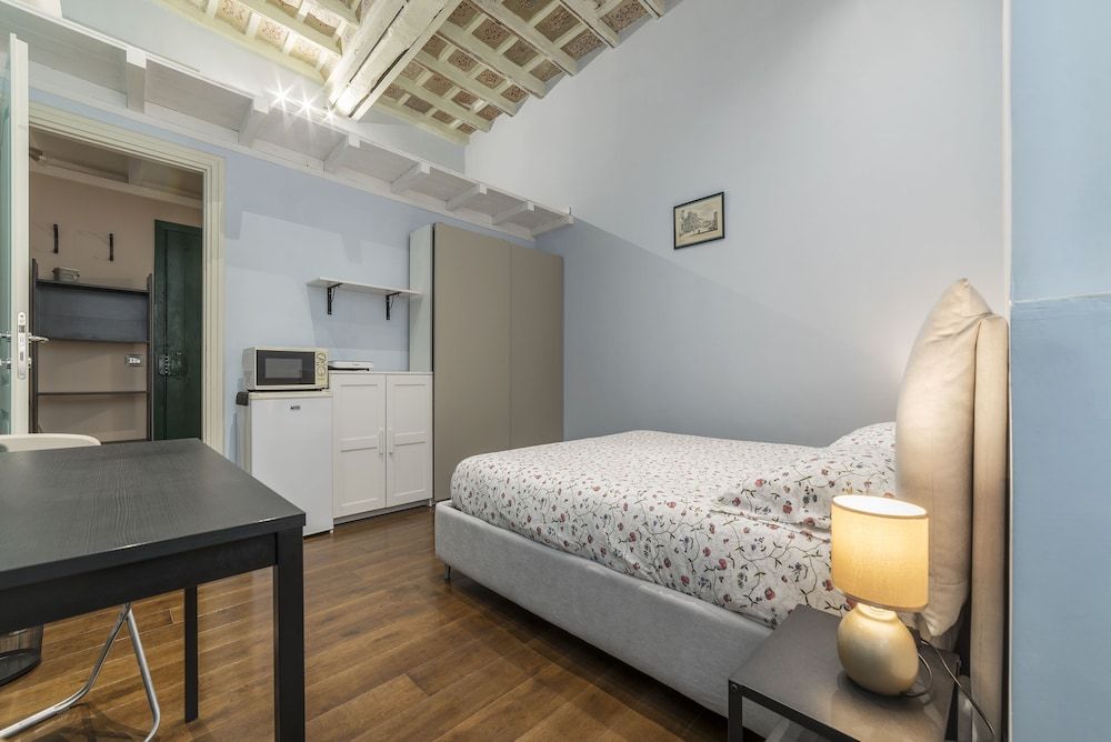 undefined Quattro Fontane Sweet Suite 10