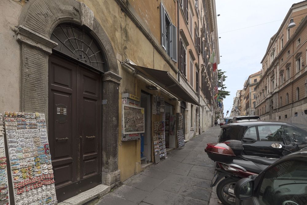 undefined Quattro Fontane Sweet Suite 2