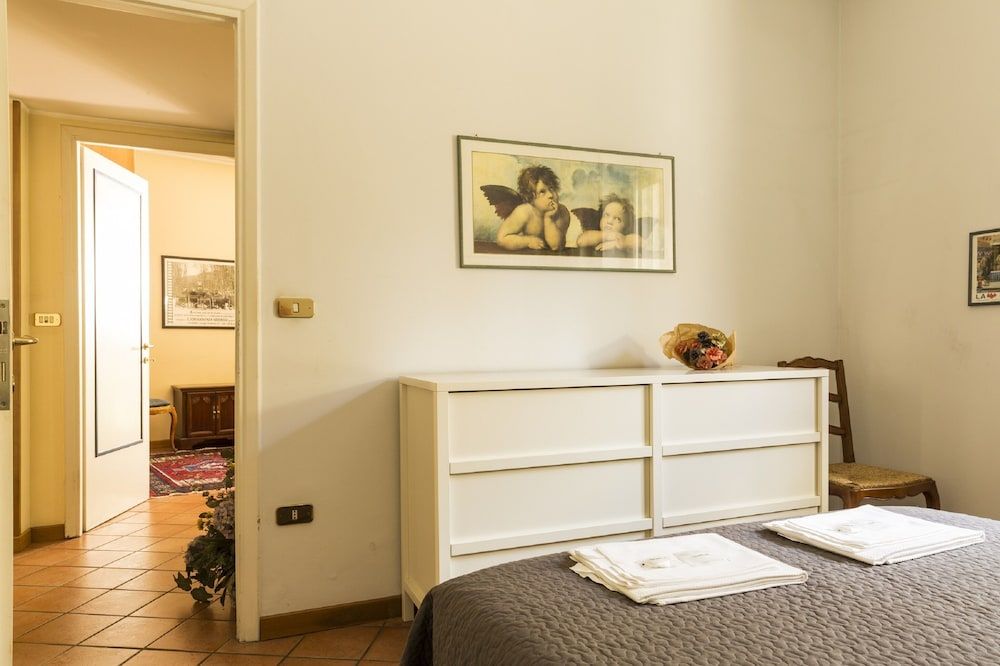 undefined Lemon Tree Apartment Sistine Chapel 5