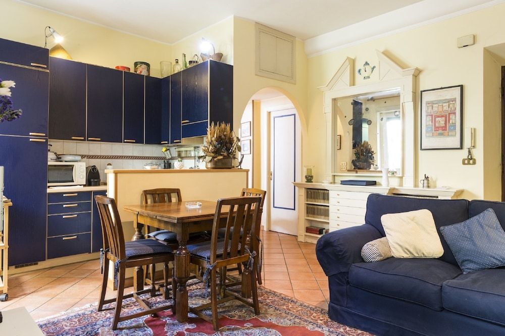 undefined Lemon Tree Apartment Sistine Chapel 9