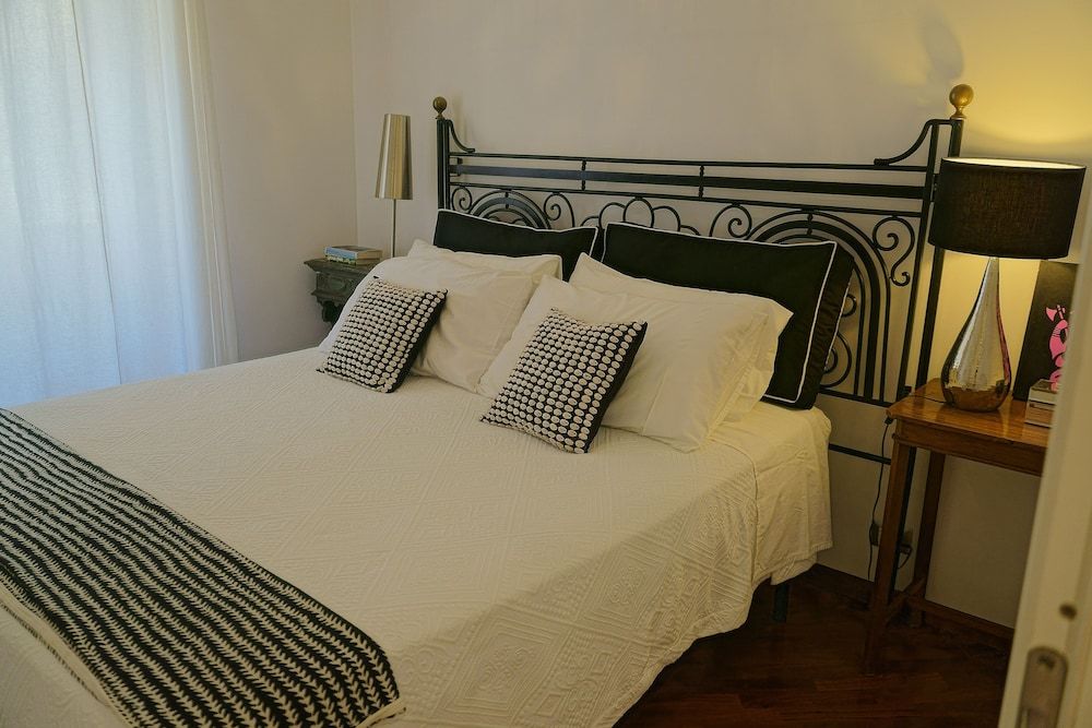 undefined 2 Bedroom Trastevere 2