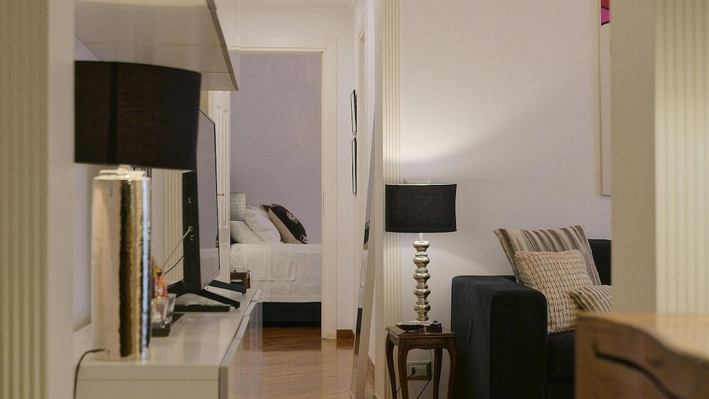 undefined 2 Bedroom Trastevere 10