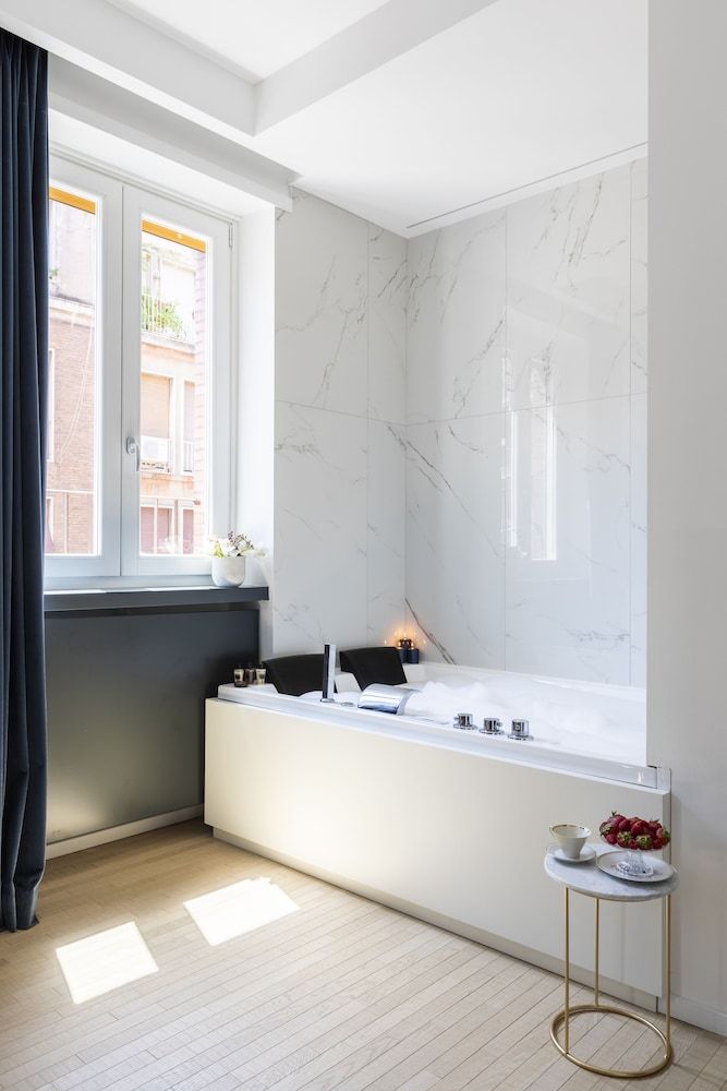 ROMAC - Trinity II with Sauna & Hot Tub Deluxe Apartment 22