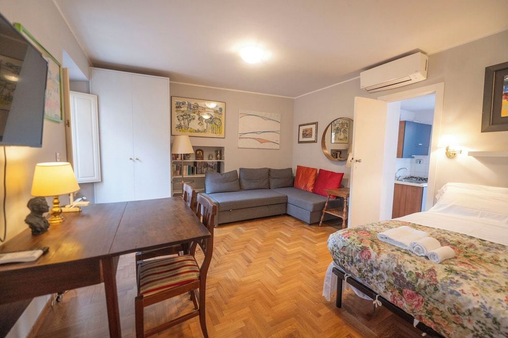 undefined Piazza Navona Apartments 4