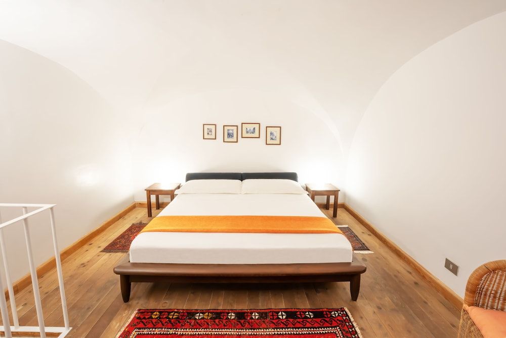 undefined Quiet and Cozy Trastevere Hideaway 8