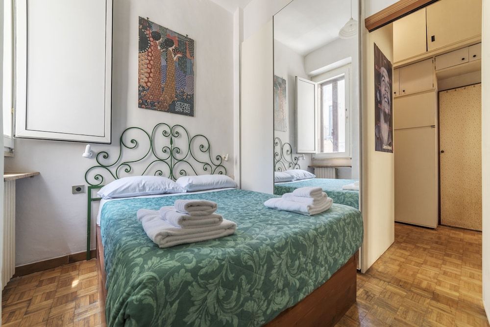 undefined San Lorenzo Wooden Flat 5