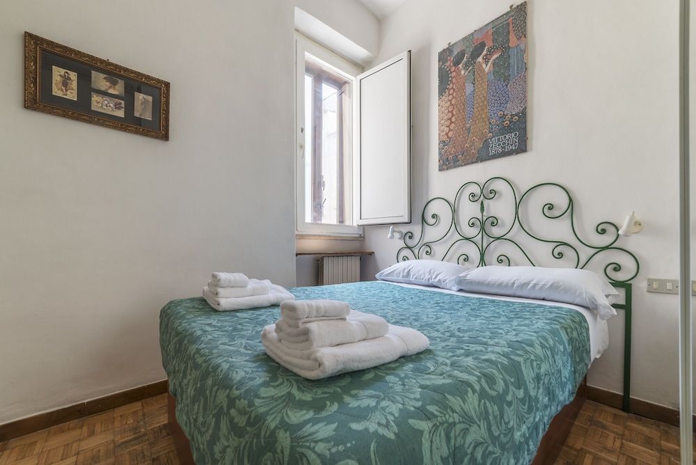 undefined San Lorenzo Wooden Flat 3