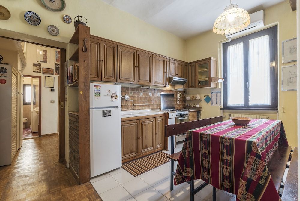 undefined San Lorenzo Wooden Flat 8