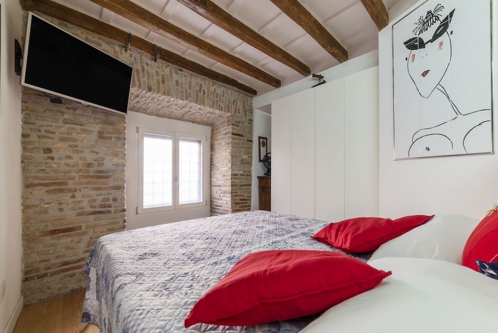 undefined Largo di Torre Argentina Cozy Studio 9