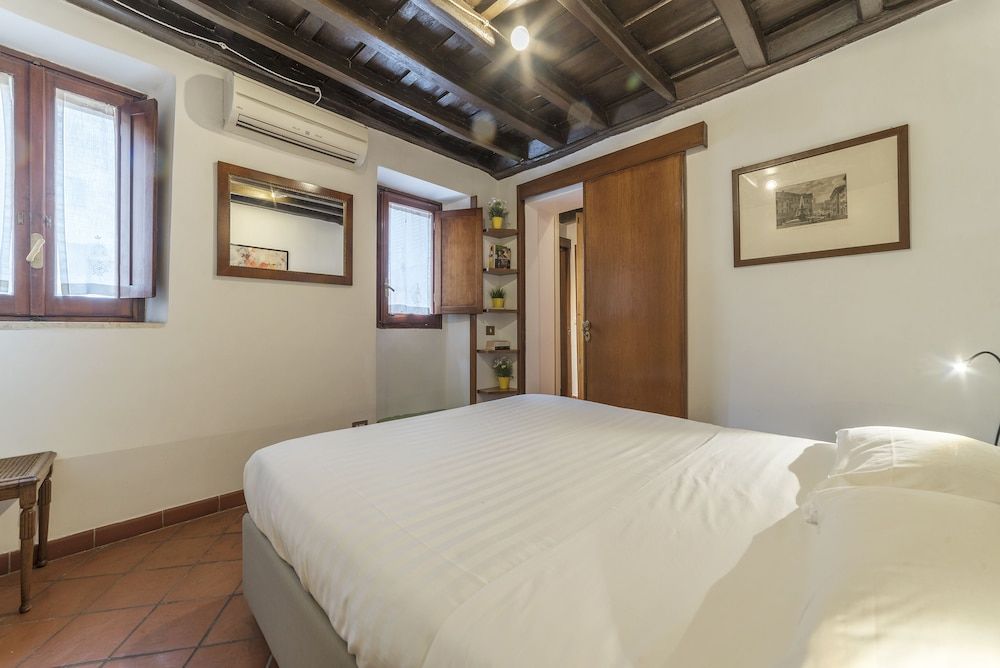 undefined Stylish Flat Domus Aurea 6