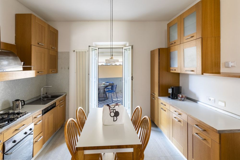 undefined ROMAC - Condotti with terrace 4