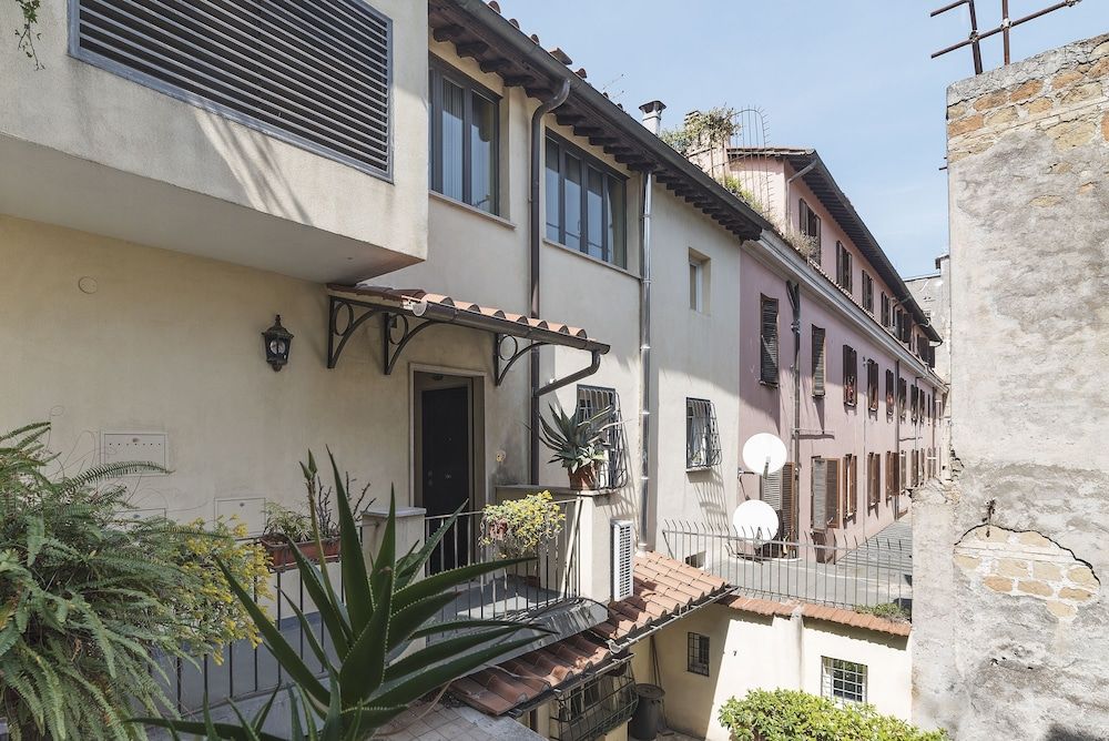 undefined Colosseo Modern Apartment 4