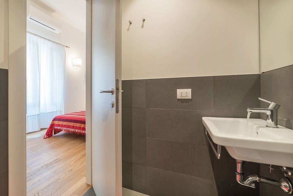 Santa Maria Maggiore Exclusive Apartment Apartment, 5 Bedrooms (Bilo) 34