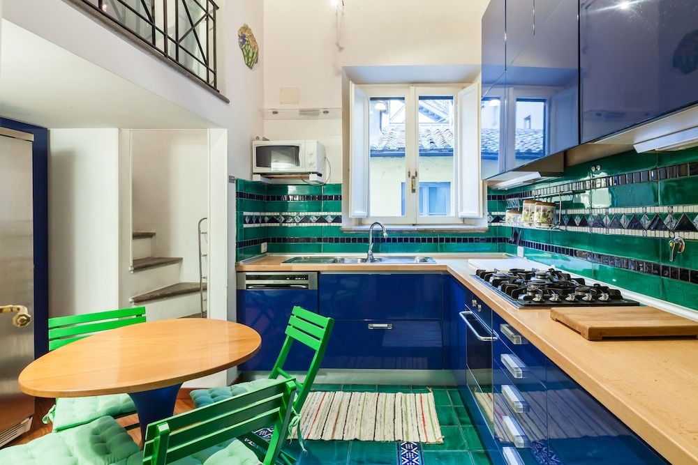 undefined Luxury Trevi Apartment 4