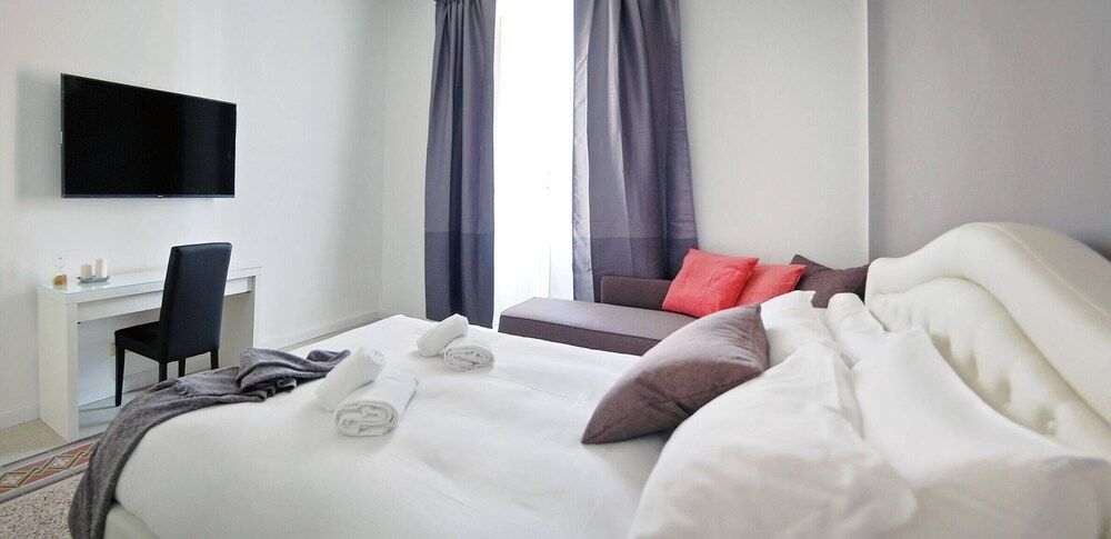 undefined Varental Via Paolo Ii Vatican 3br 10