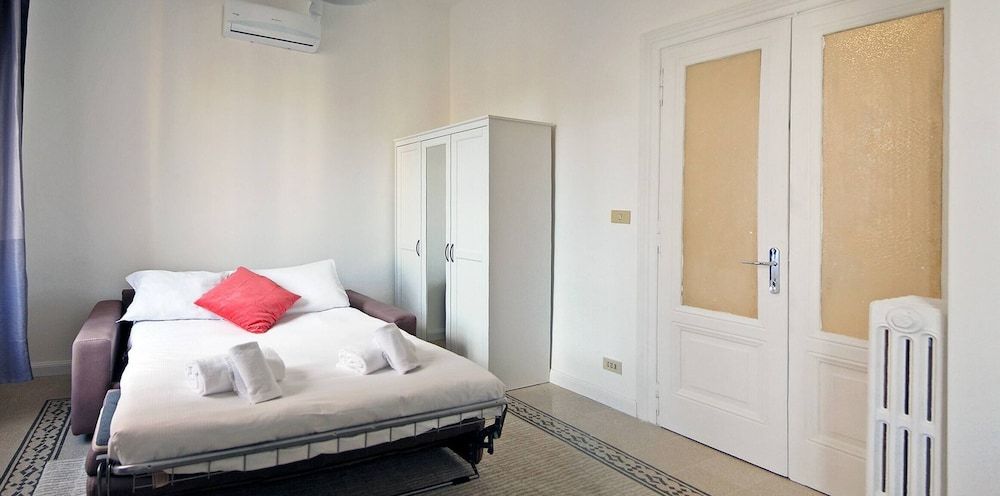 Varental Via Paolo Ii Vatican 3br Apartment, 2 Bedrooms 5