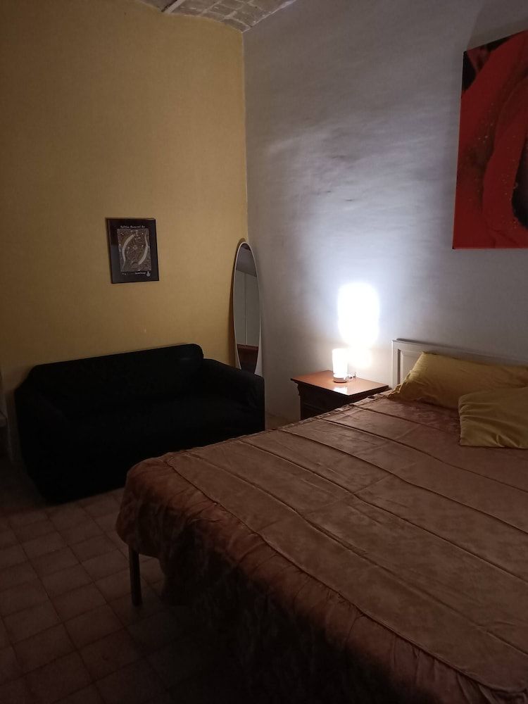 undefined Le Colonne Di San Pietro 4