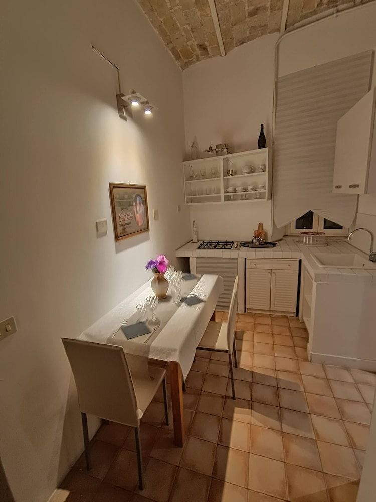 undefined Le Colonne Di San Pietro 2