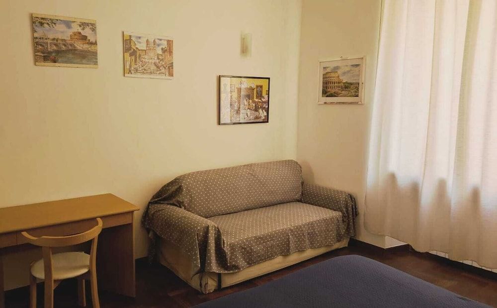 undefined Apartamento Termini Coliseo 8