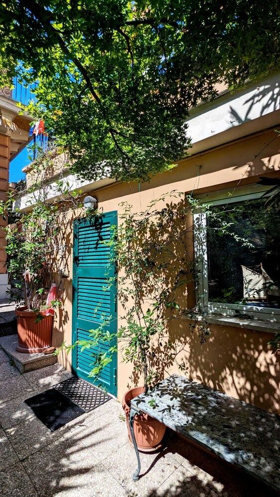undefined Cosy 1-bed Studio Apartment in Roma 3