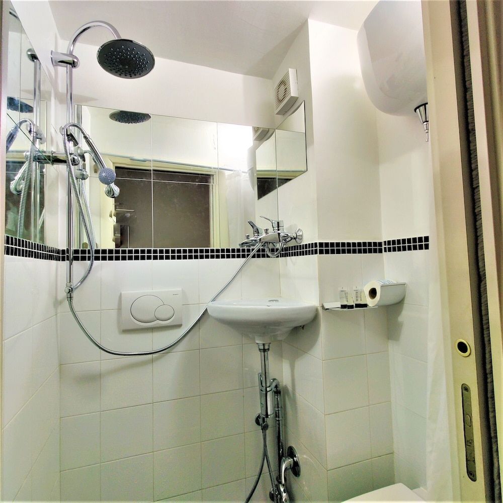 Monserrato Apartment Apartment, Private Bathroom, City View 16