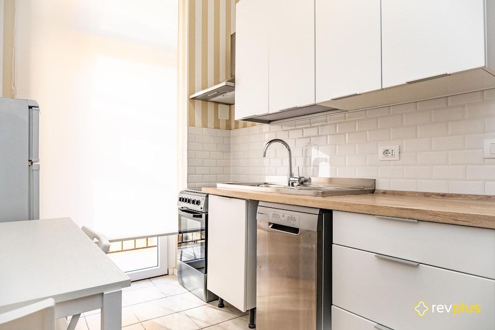 undefined Mecenate Apartment Cavour 10