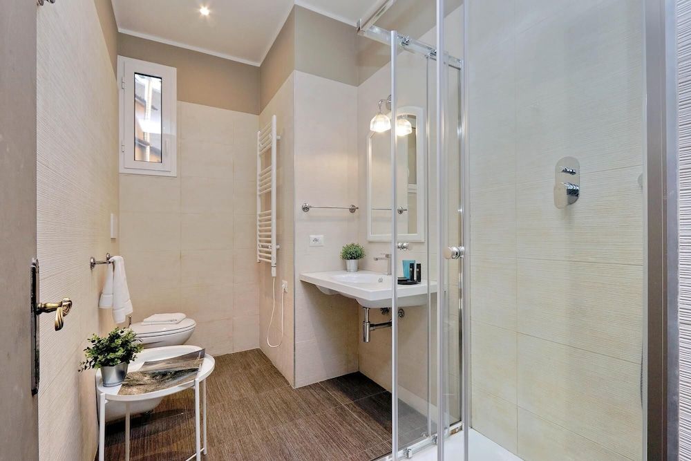 undefined Rm-h501-pale6c2 Monti Apartments - M7 5