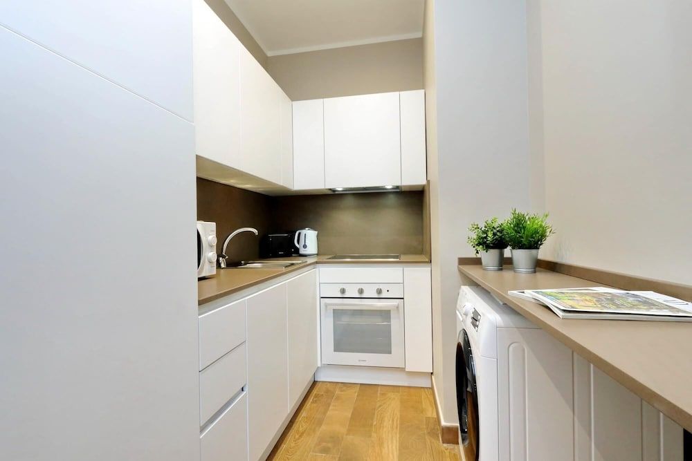 undefined Rm-h501-pale6l4 Monti Apartments - M15 9