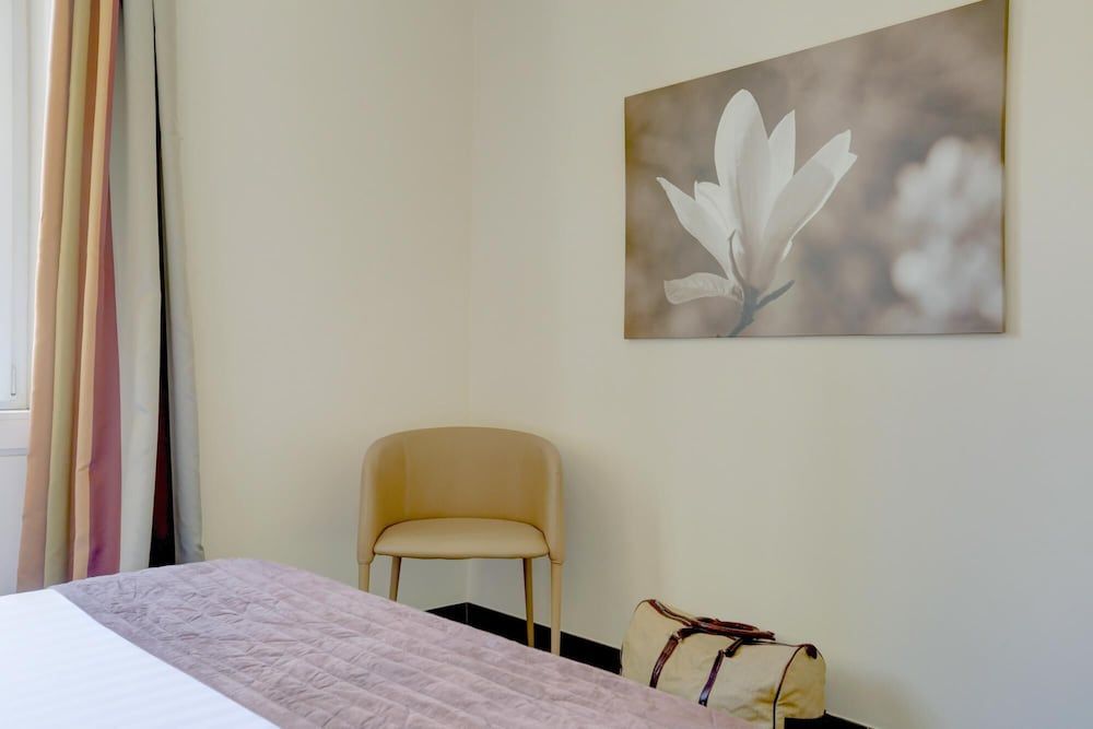 Rm-h501-gpsc20h4 Colosseo Gardens - C8 Apartment 27