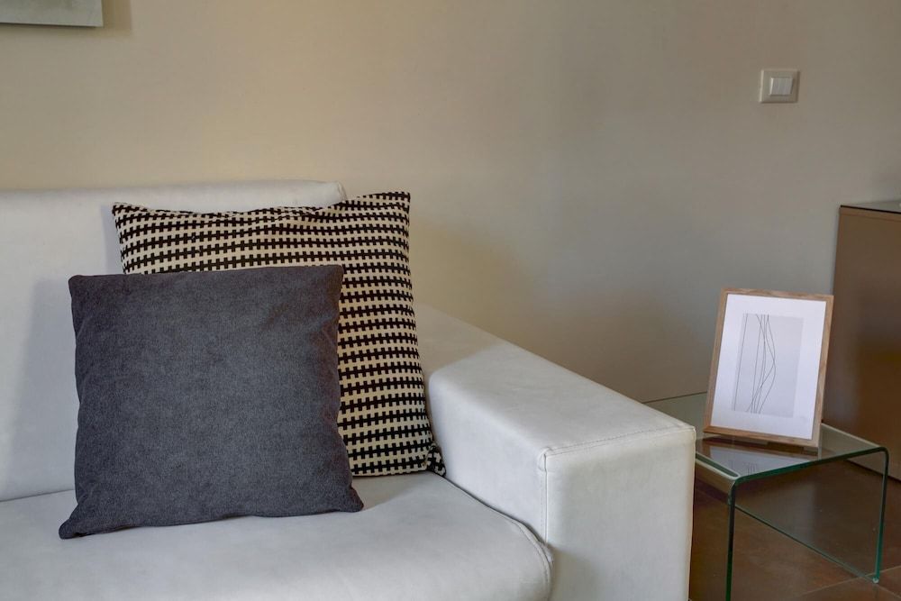 undefined Rm-h501-gpsc20h4 Colosseo Gardens - C8 9