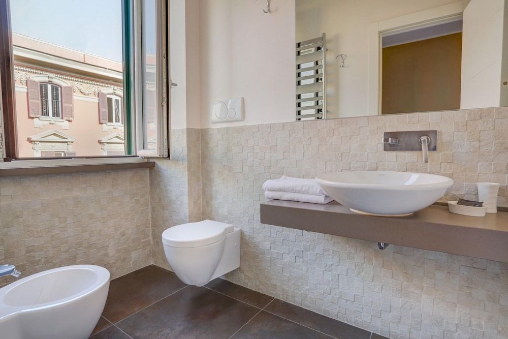 Rm-h501-gpsc20h4 Colosseo Gardens - C8 Apartment 13