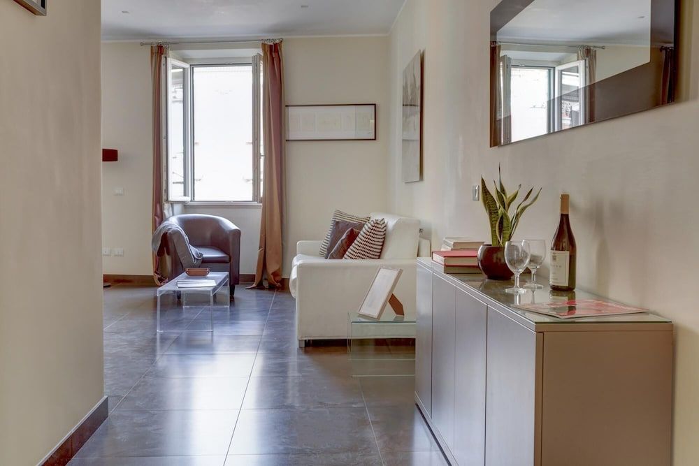 Rm-h501-gpsc20h4 Colosseo Gardens - C8 Apartment 25