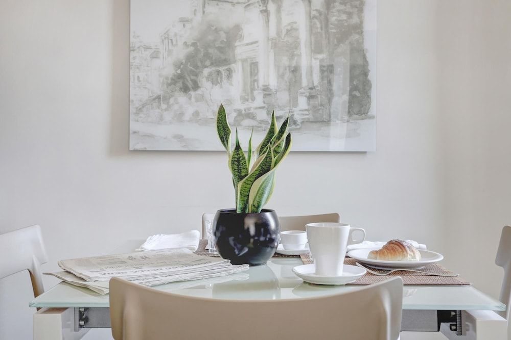 Rm-h501-gpsc20i5 Colosseo Gardens - C9 Apartment 11