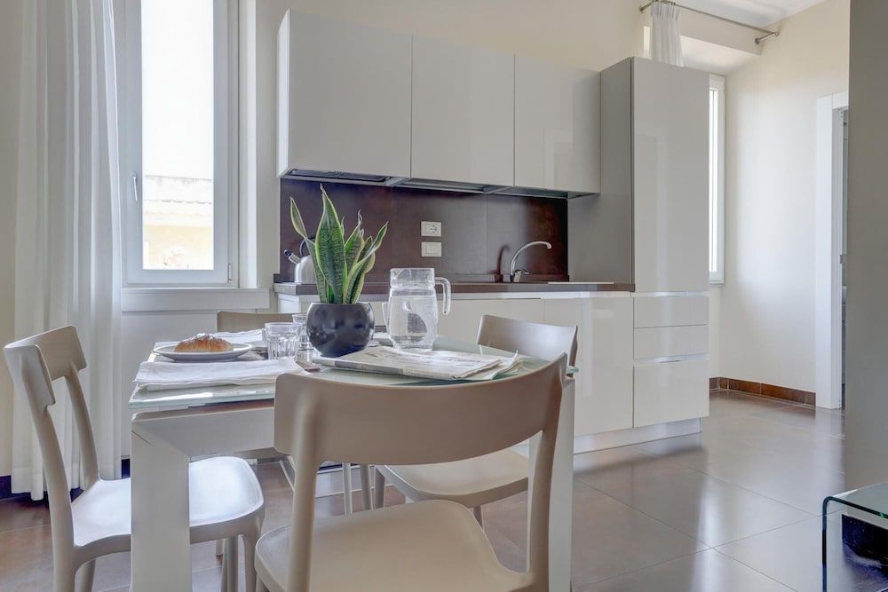 Rm-h501-gpsc20i5 Colosseo Gardens - C9 Apartment 12