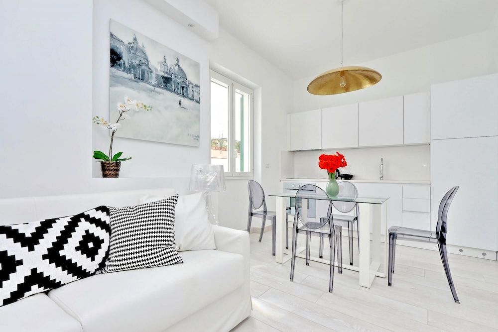 undefined Rm-h501-pale6m5 Monti Apartments - M16