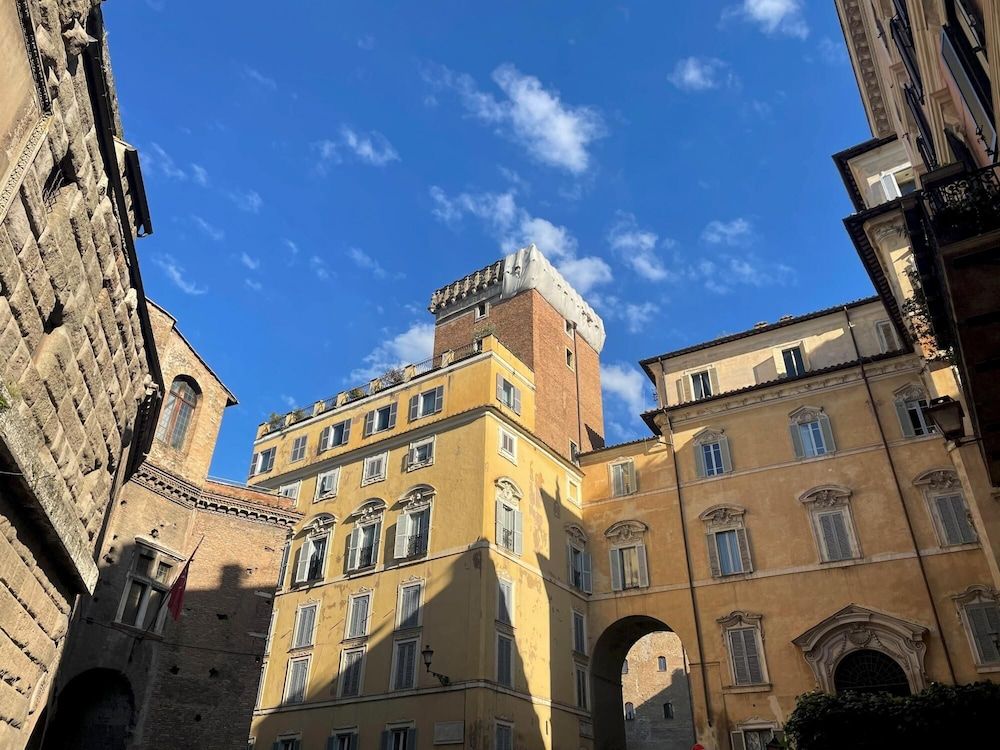 undefined Rm-h501-pale6n5 Monti Apartments - M18 4