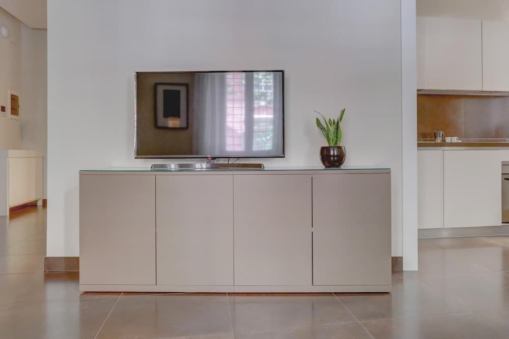 Rm-h501-gpsc20b1 Colosseo Gardens - C2 Apartment 14