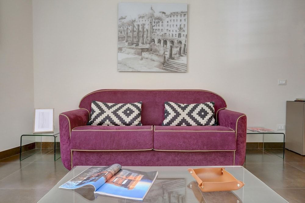 Rm-h501-gpsc20b1 Colosseo Gardens - C2 Apartment 12