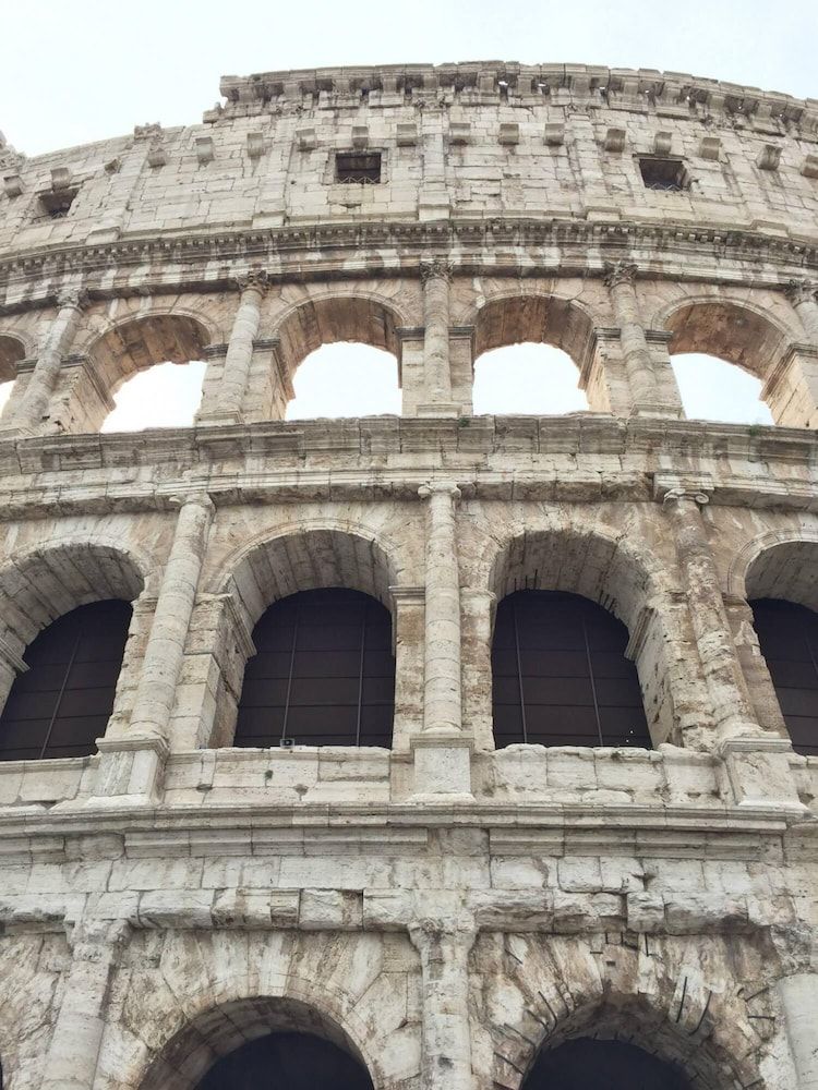 undefined In Rome at Spanish Steps Classy Apartment With Modern Design in an Historic Palazzo 8