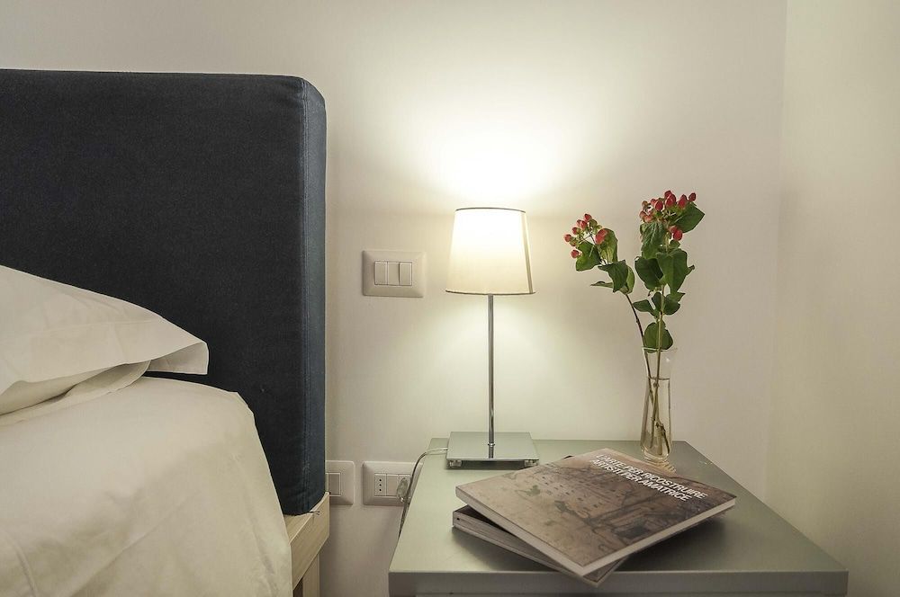 undefined In Rome at Spanish Steps Classy Apartment With Modern Design in an Historic Palazzo 5