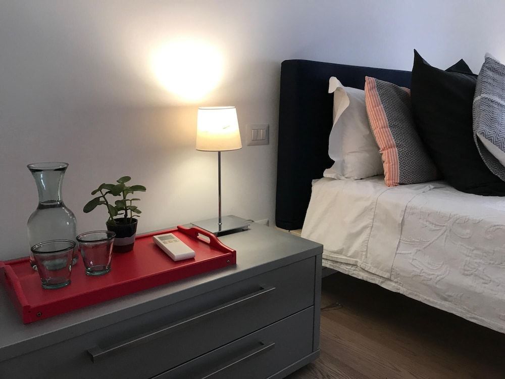 undefined In Rome at Spanish Steps Classy Apartment With Modern Design in an Historic Palazzo 6