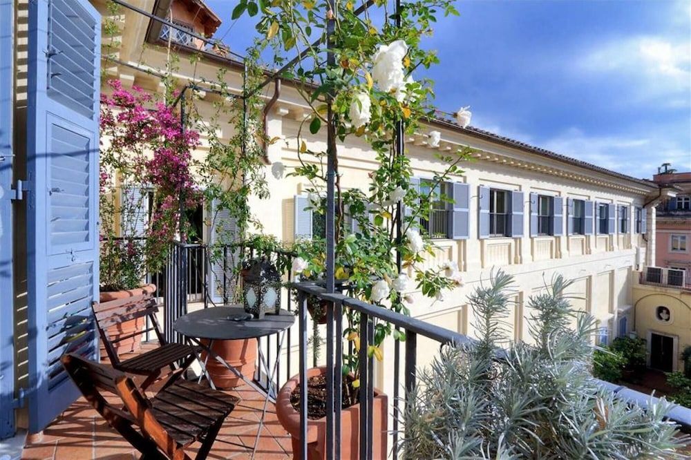 undefined La Camelia an Elegant and Extravagant 2 Bedroom Apartment