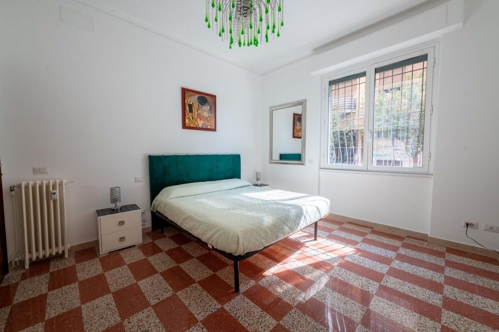 undefined Domus Ausoni in Rome 2