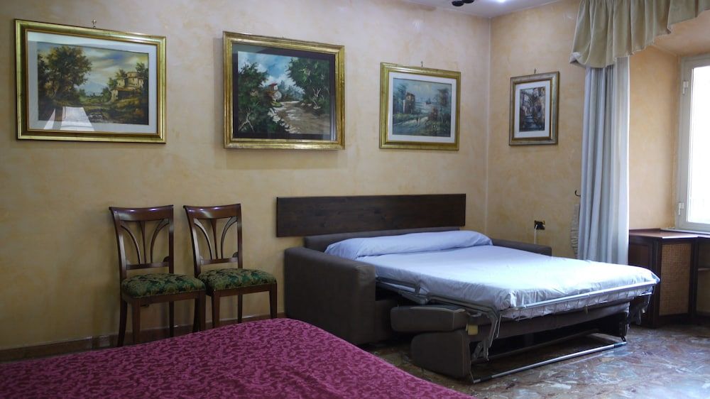 Charming Roma Apartment With 3 Bedrooms Apartment 8