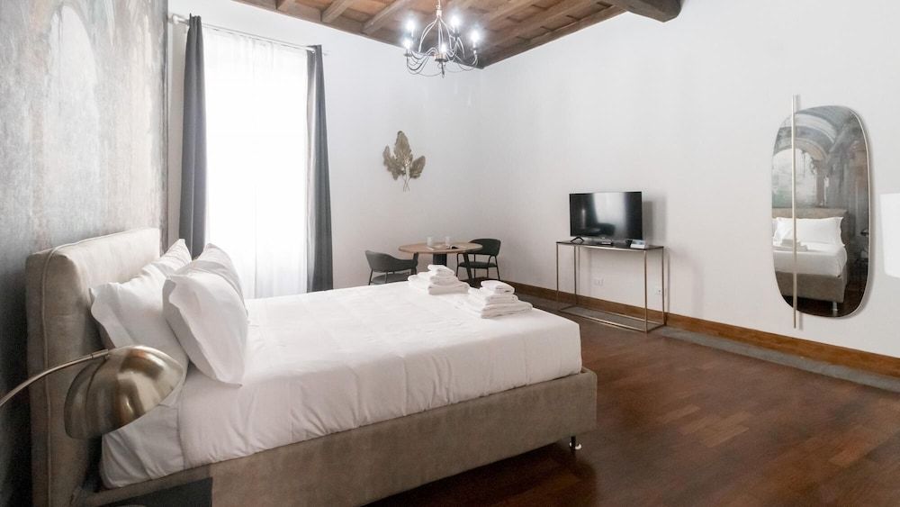 Italianway - Barberini 1 Theatrum Apartment 18