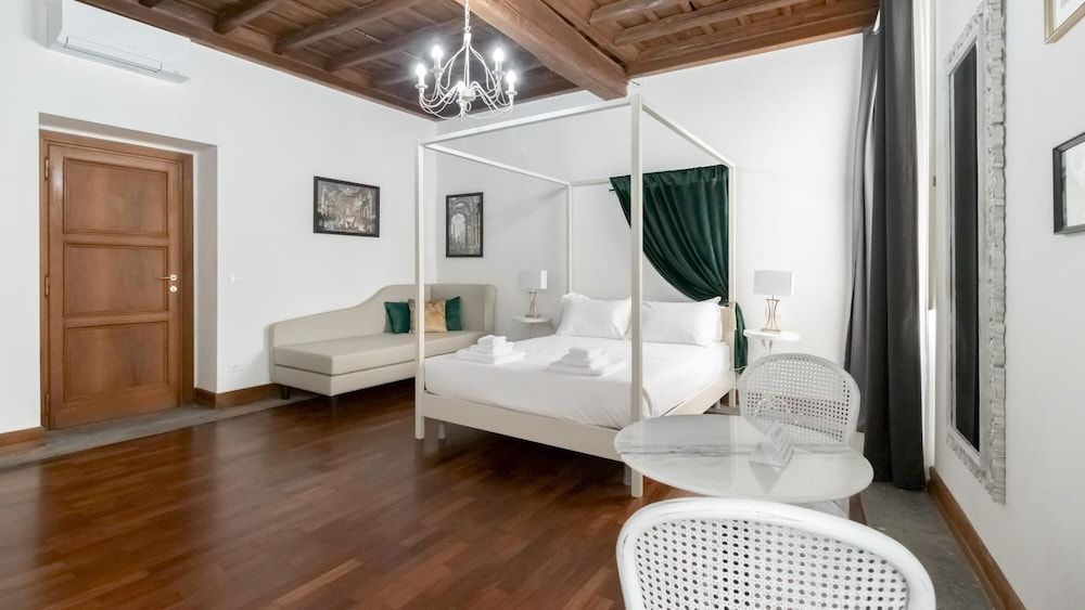 Italianway - Barberini 1 Theatrum Apartment 23