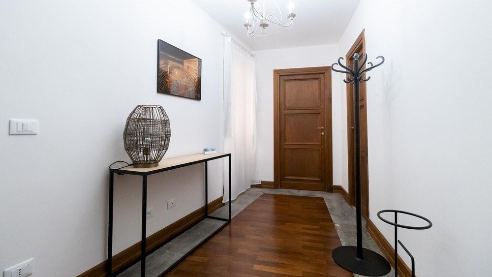 Italianway - Barberini 1 Theatrum Apartment 12